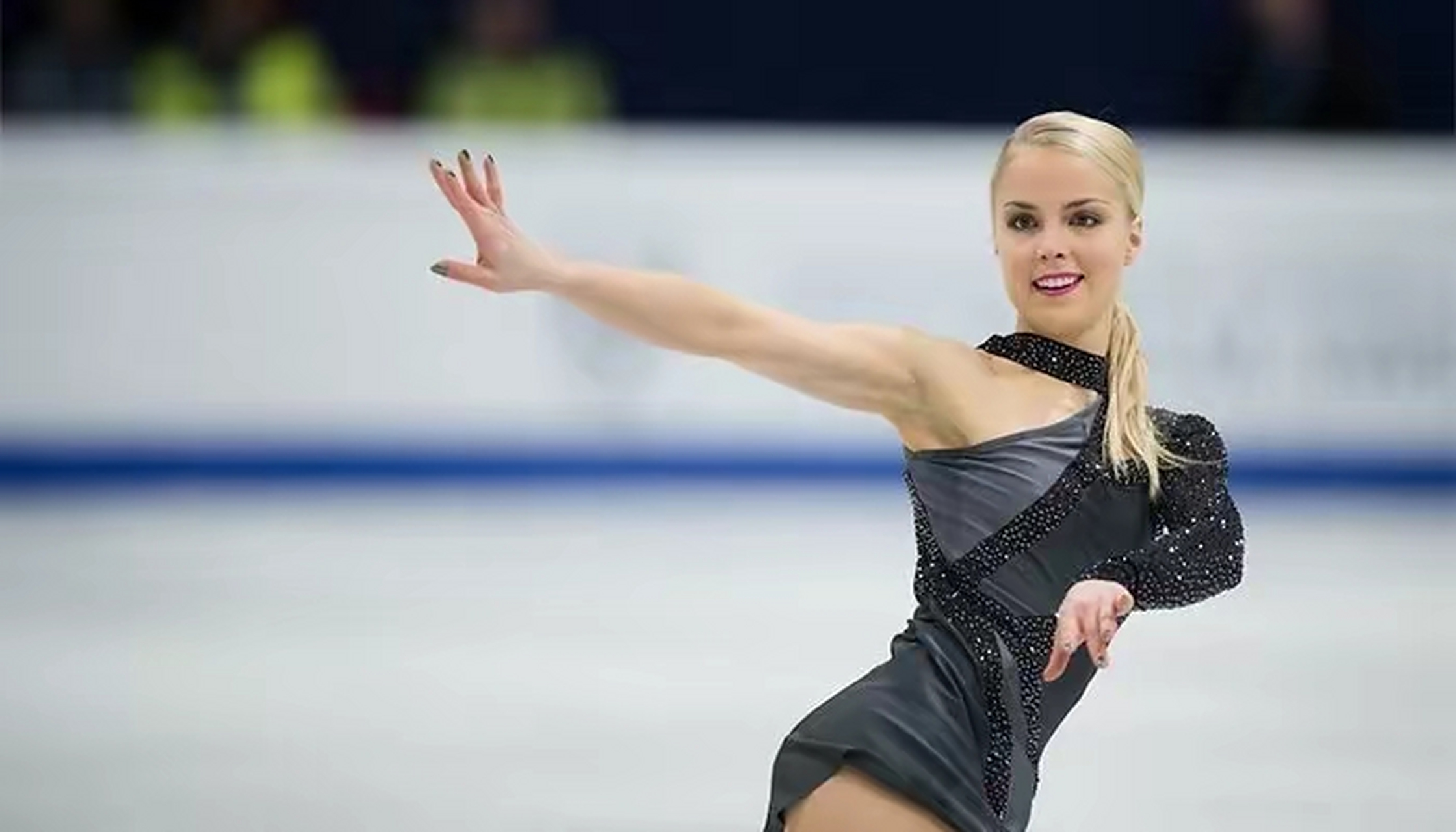 美女运动员之基拉·科尔皮  什么叫倾国倾城,什么叫