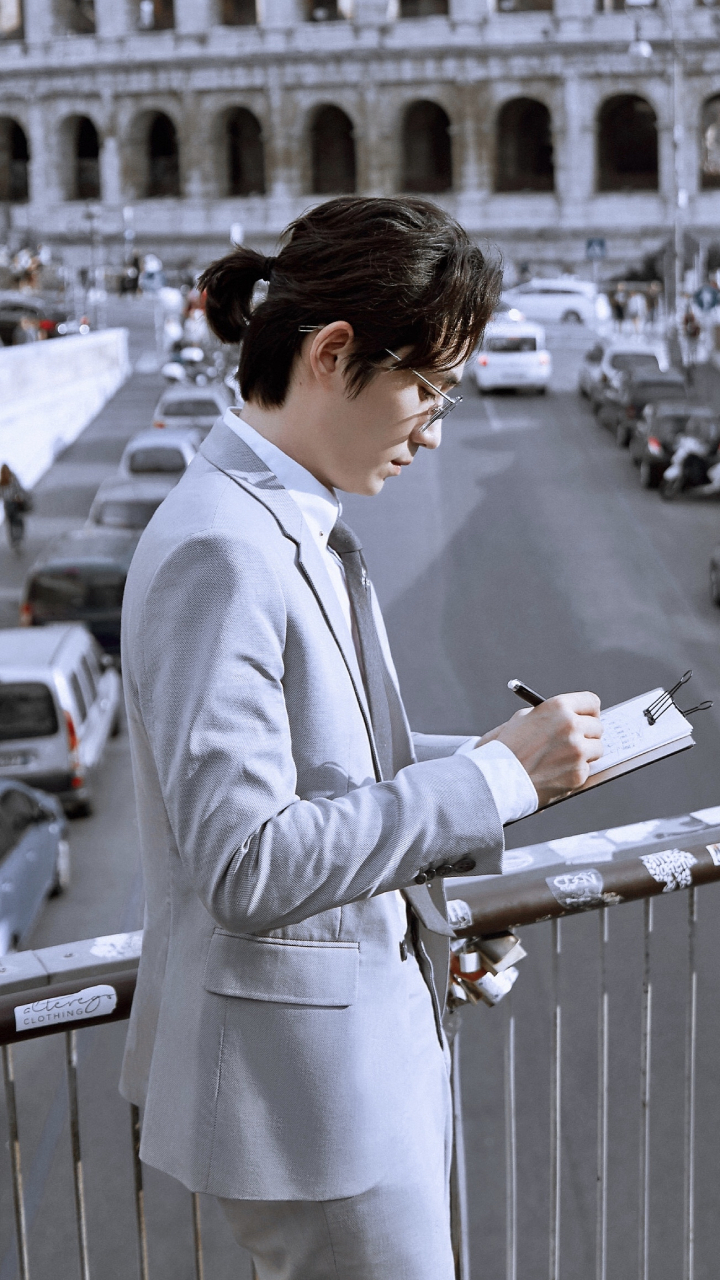 朱一龙井然,完美诠释优雅迷人!