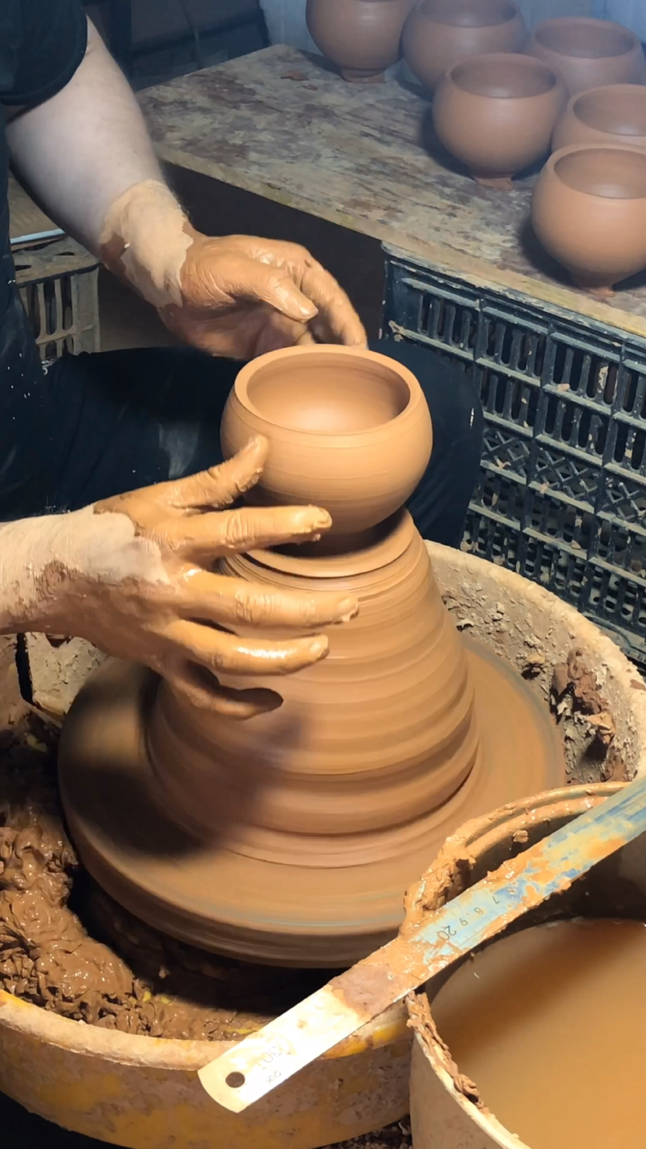 建盏全手工拉胚制作视频