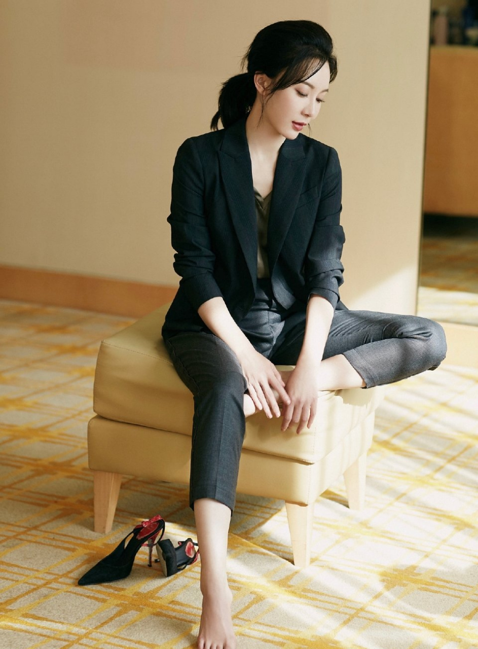 陈数是多少人心中的女神,太有女人味了,妩媚动人,韵味十足.#陈数