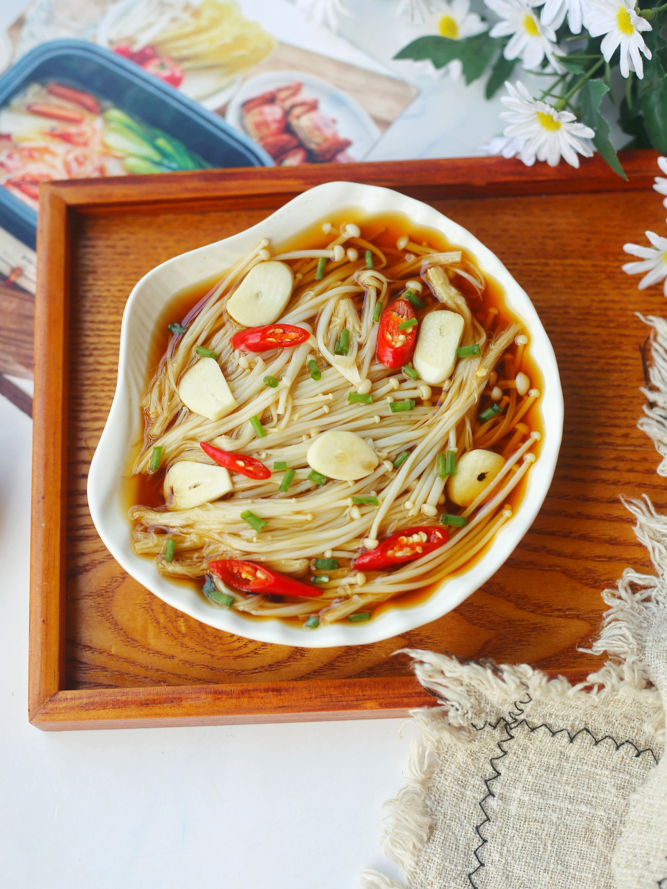 巨好吃的捞汁金针菇～  金针菇这样做,也太好吃了吧!