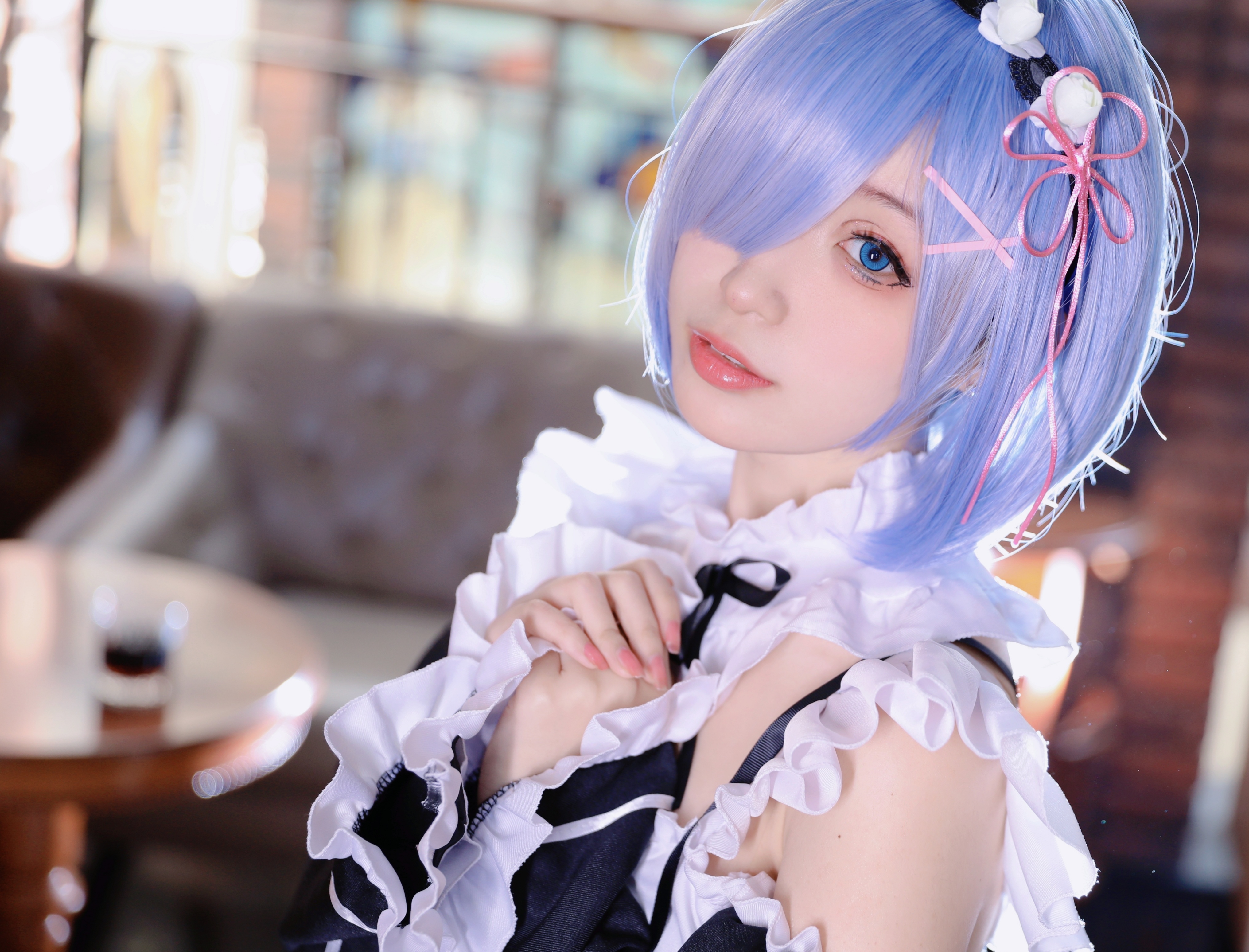 雷姆cos,像这样可爱的"白丝"女仆,谁会不想要呢?