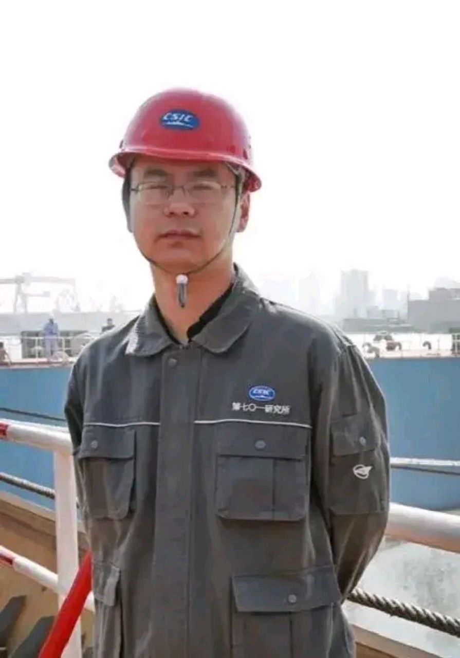 003航母福建舰总师王硕威是我国下一代核动力航母的掌门人,他在701所