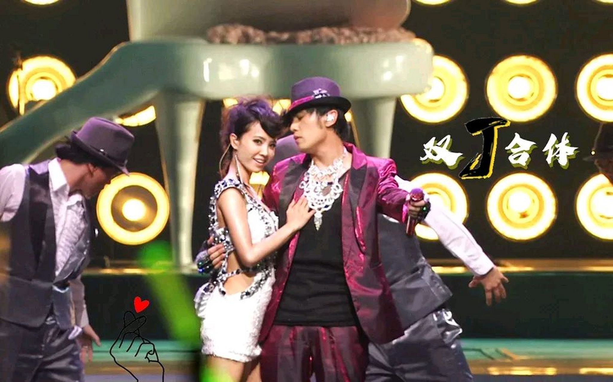 为什么周杰伦娶的是昆凌,而不是侯佩岑或者蔡依林呢?