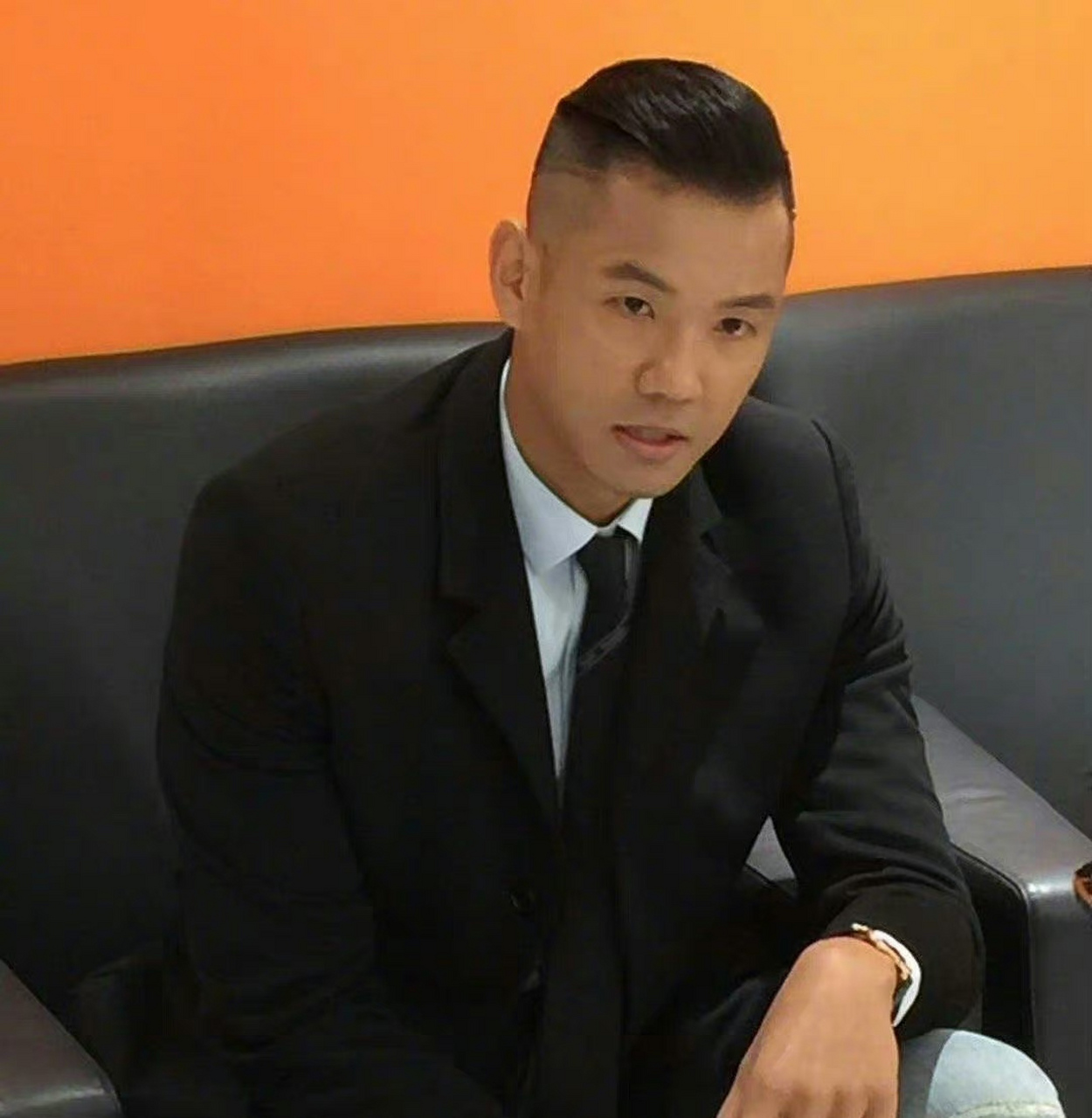 范玮琪丈夫"黑人"陈建州被指控性骚扰!