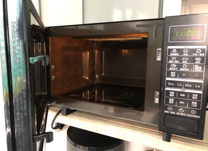 格兰仕微波炉bm123l900w速热评测:高功率微波炉,是否值得选择?