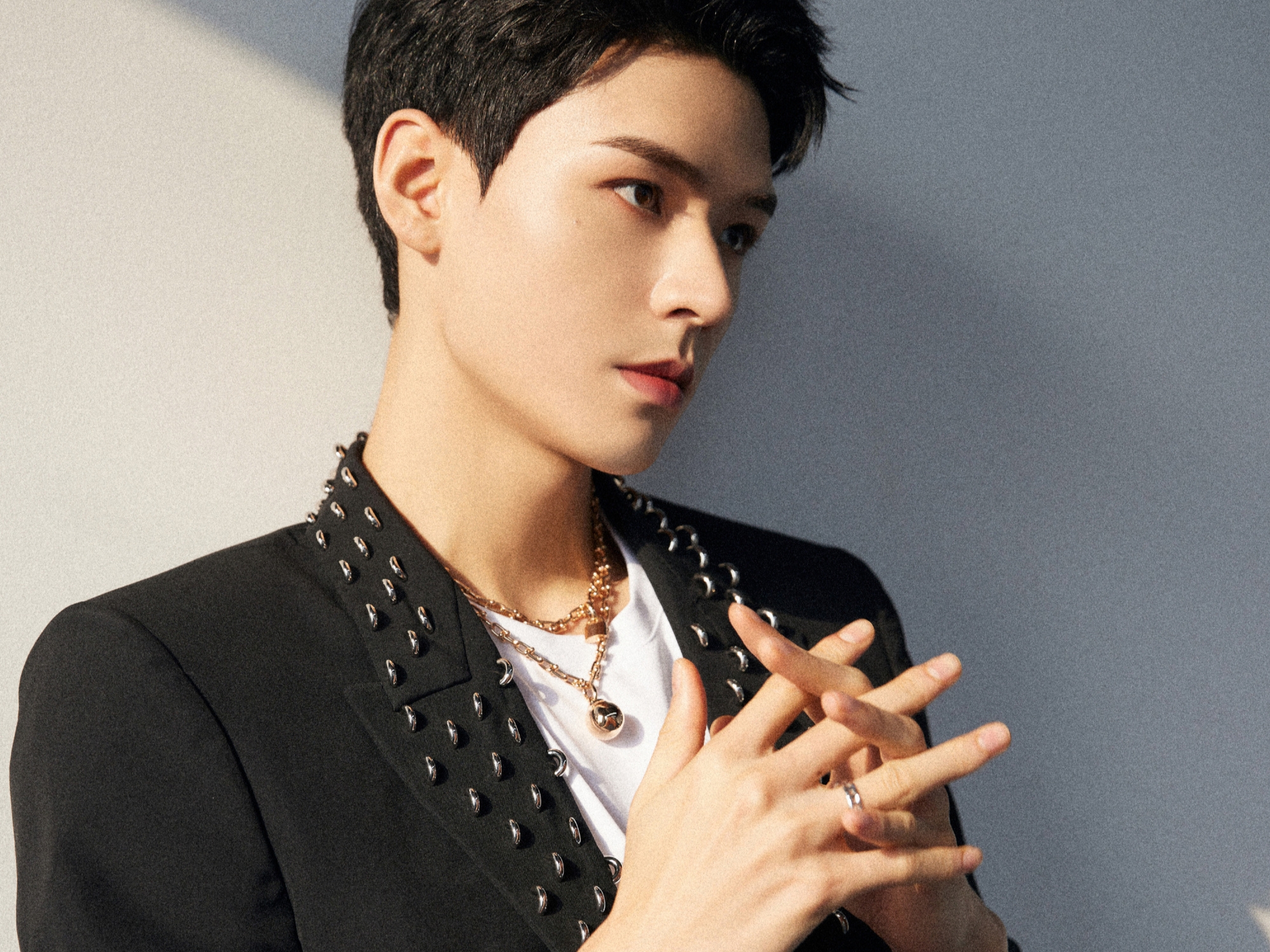 《浪姐2》:为王鸥打call的明星也不少,王凯谭维维龚俊两边跑