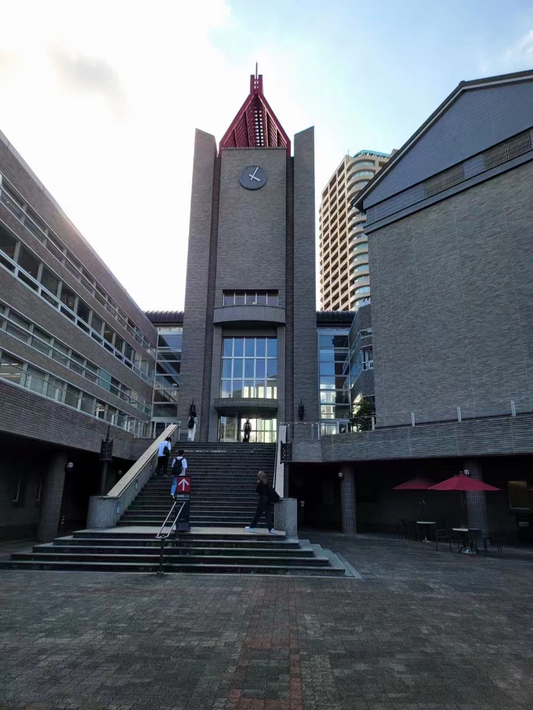 早稻田大学图书馆=早稻田大学图书馆对外开放吗