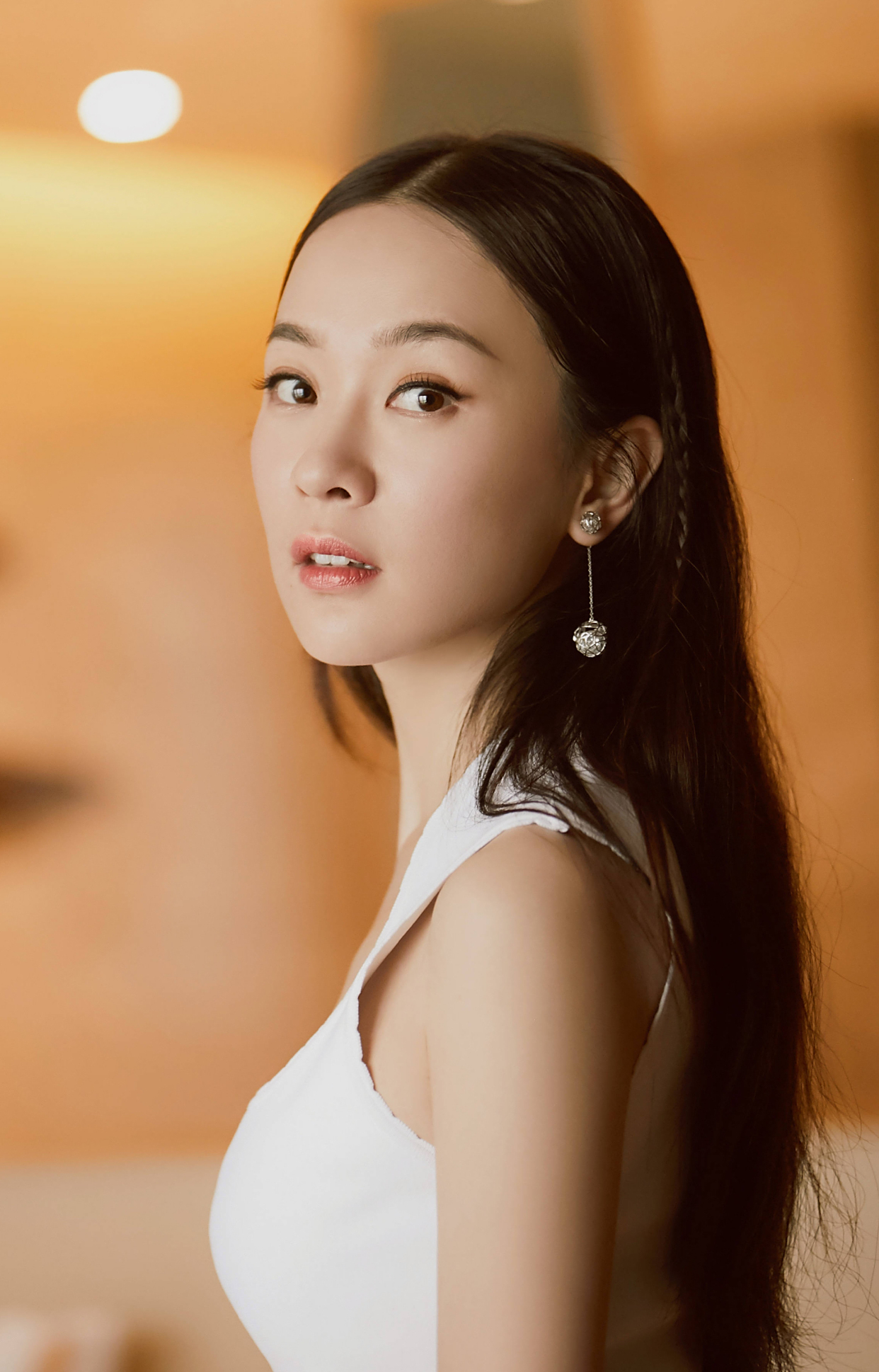 霍思燕:端庄秀丽,妩媚动人