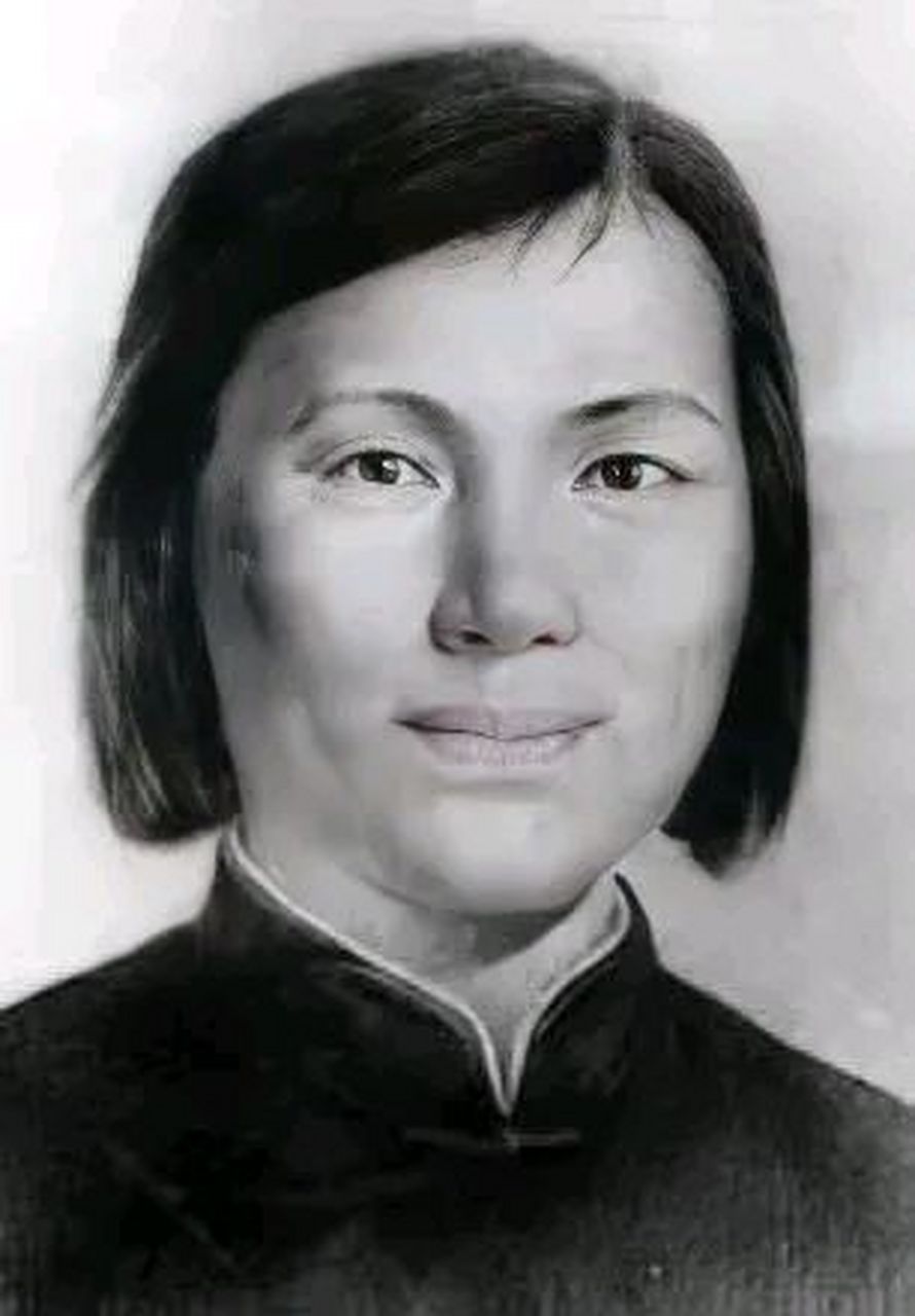 彭灿碧:坚毅的革命女战士  彭灿碧,1918年出生于四川合川的一个富裕
