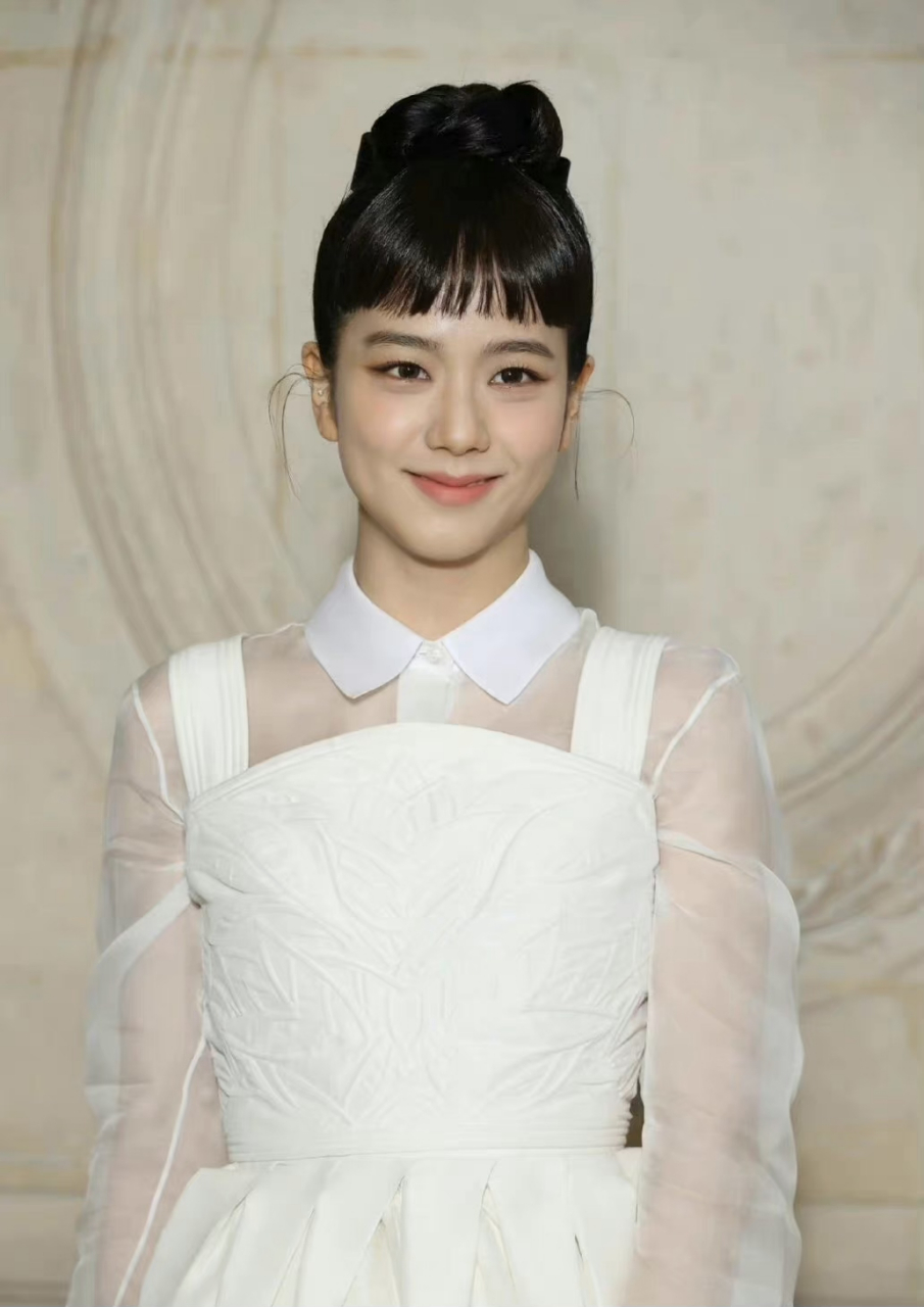 眉上刘海真的很考验颜值#金智秀jisoo