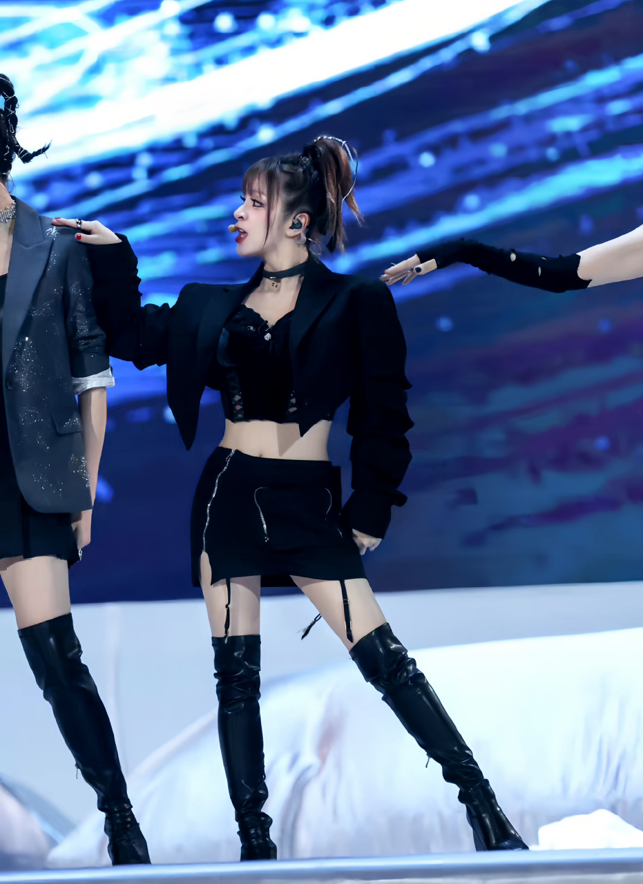 乘风2023二公# #美依礼芽给李莎旻子留灯# 永远会