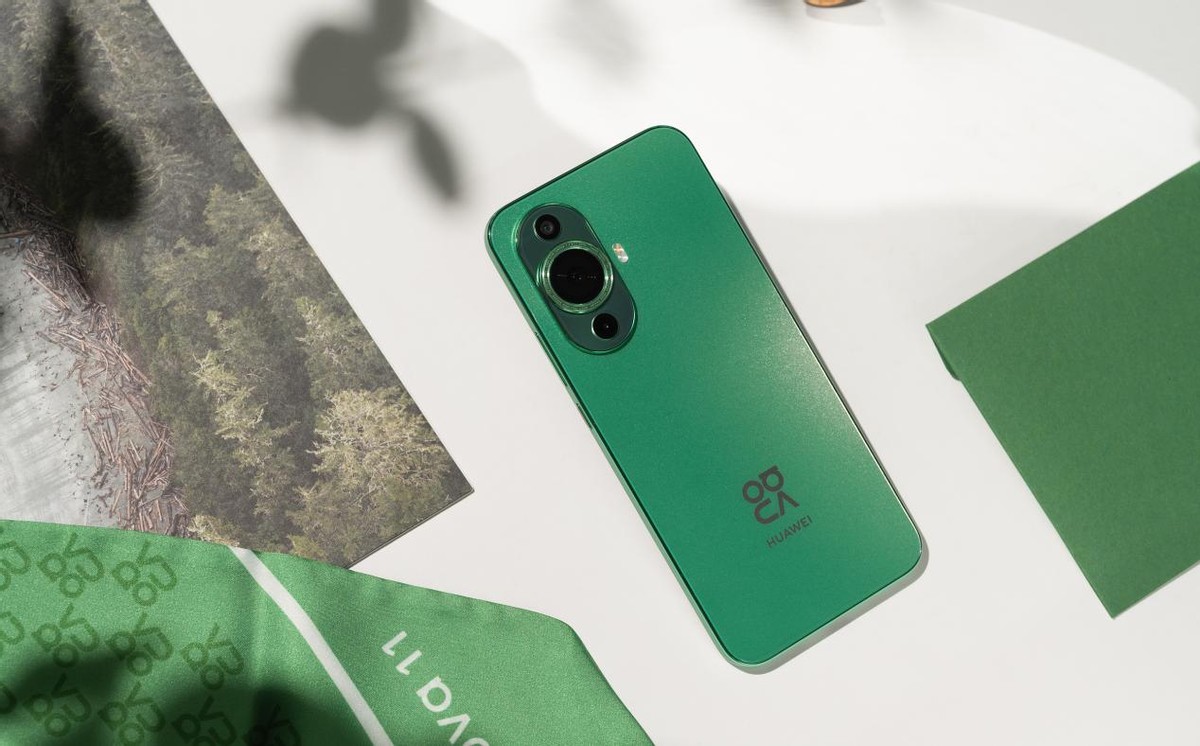 2000元预算适合学生用的智能手机,推荐华为nova 11 手机