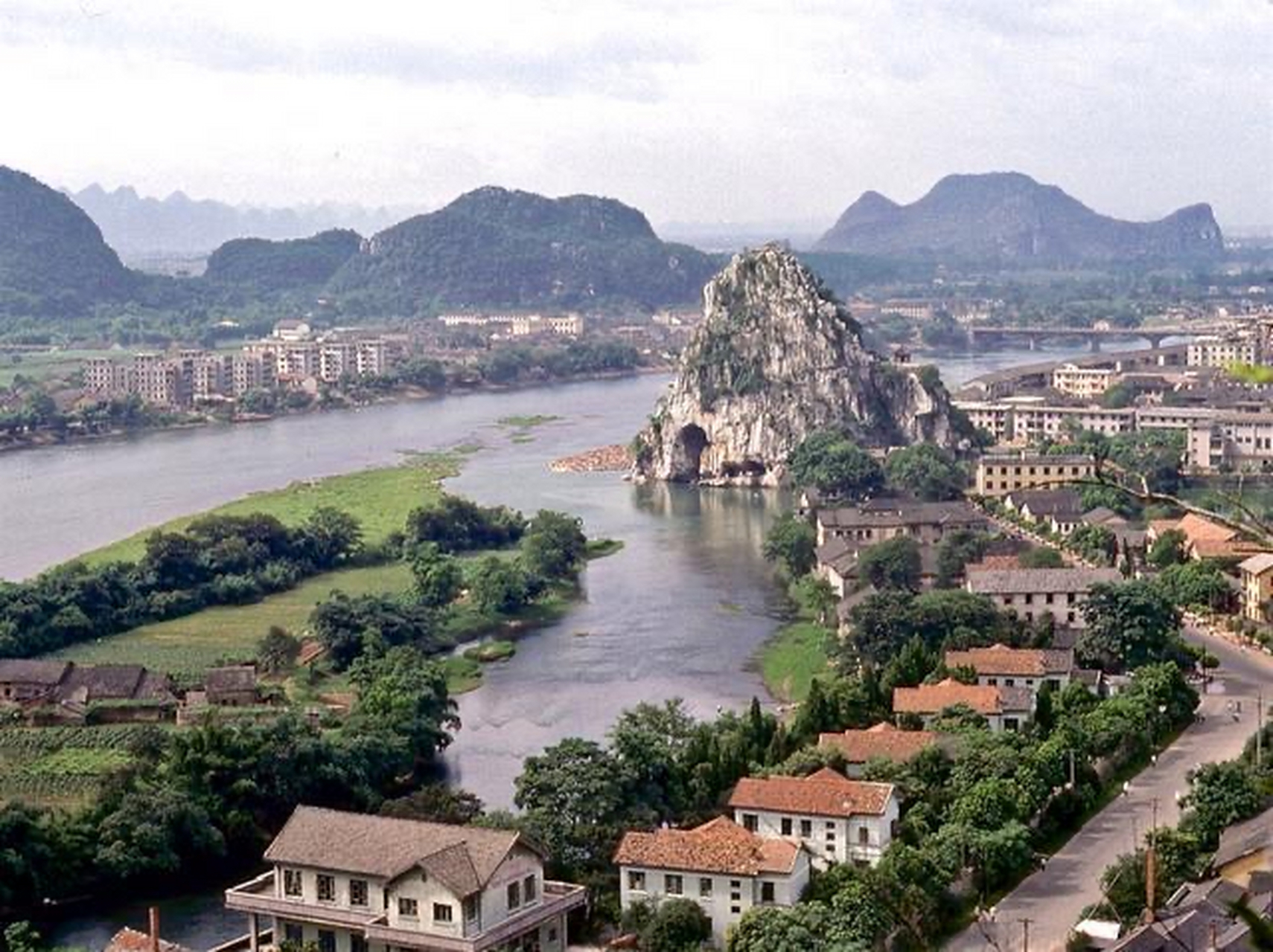 1979年广西老照片,桂林山水甲天下, 阳朔山水甲桂林,改革开放的生活.