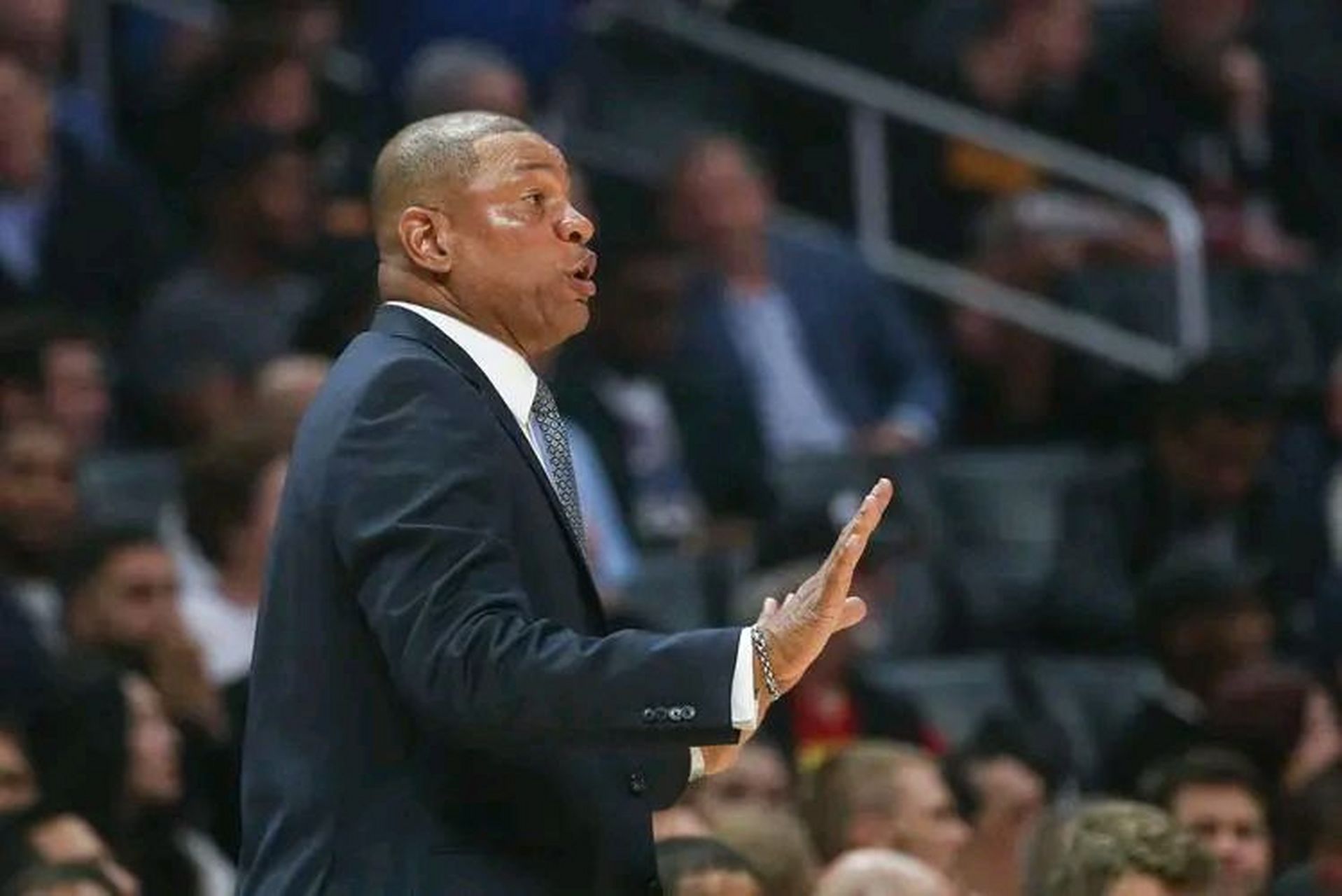 乔治回应里弗斯:糟糕的执教能力,快船3-1被逆转你做了啥调整?