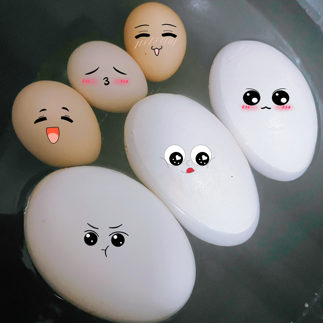 明日立夏, 给小朋友煮了鸡蛋和鹅蛋, 带到学校去斗蛋.