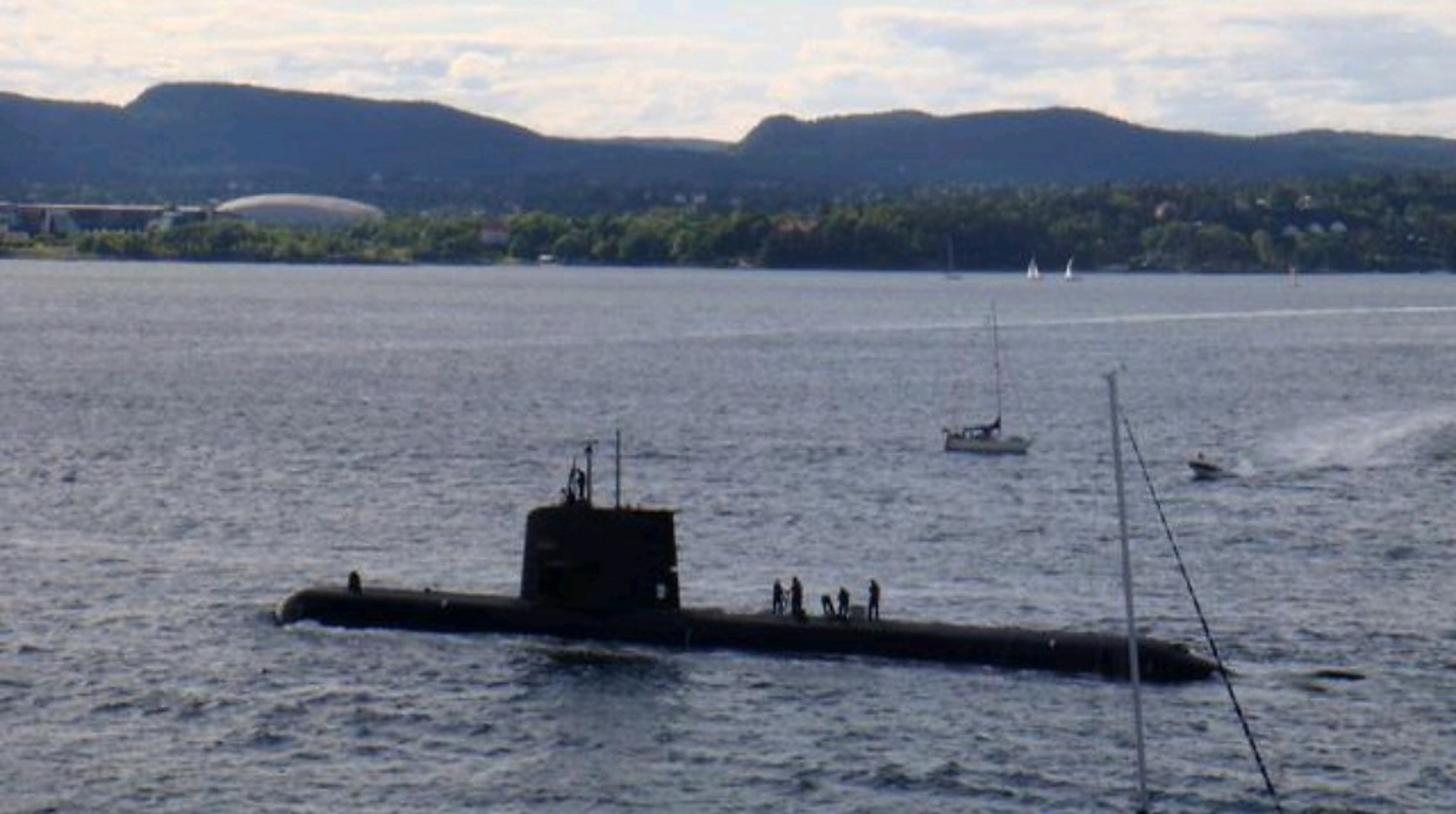 据朝中社4月8日报道,朝鲜于4月4日至7日进行了潜水式战略武器系统试验