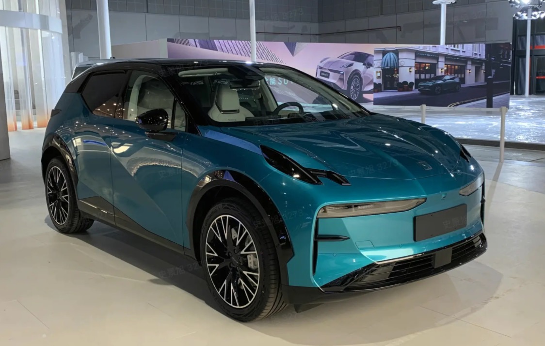 上海车展|浩瀚架构下的年轻作品,极氪x上海车展首发