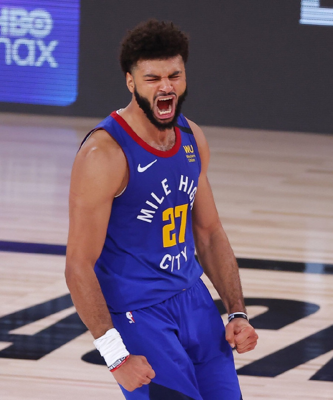 湖人和掘金g3主裁判福斯特,本赛季福斯特执法湖人6胜1负,算是詹姆斯