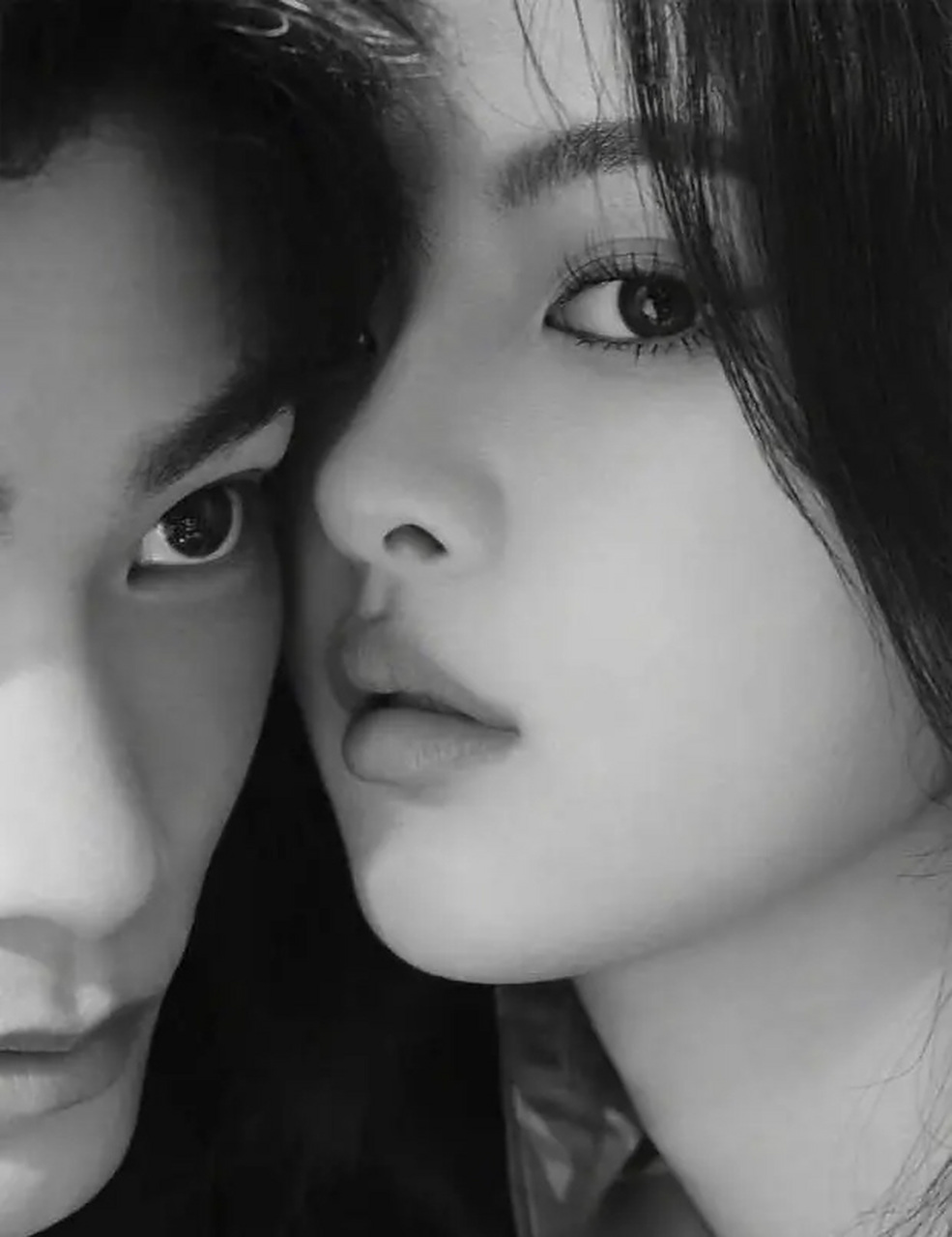 杨超越丁禹兮双人封释出 亲密相依cp感爆棚搜狐娱乐讯 7月24日,杨超越