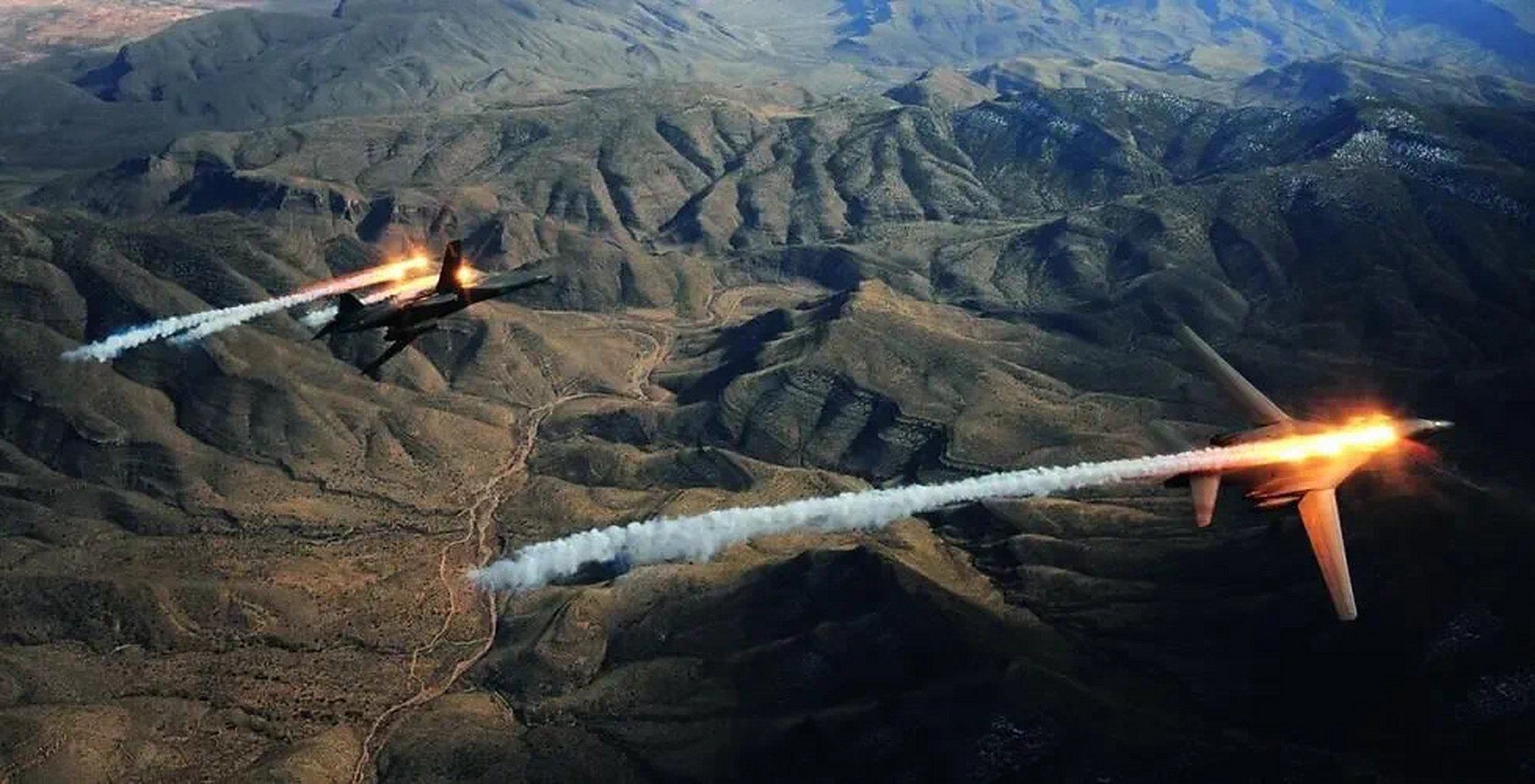 俄军突然开始大量使用精确制导炸弹!