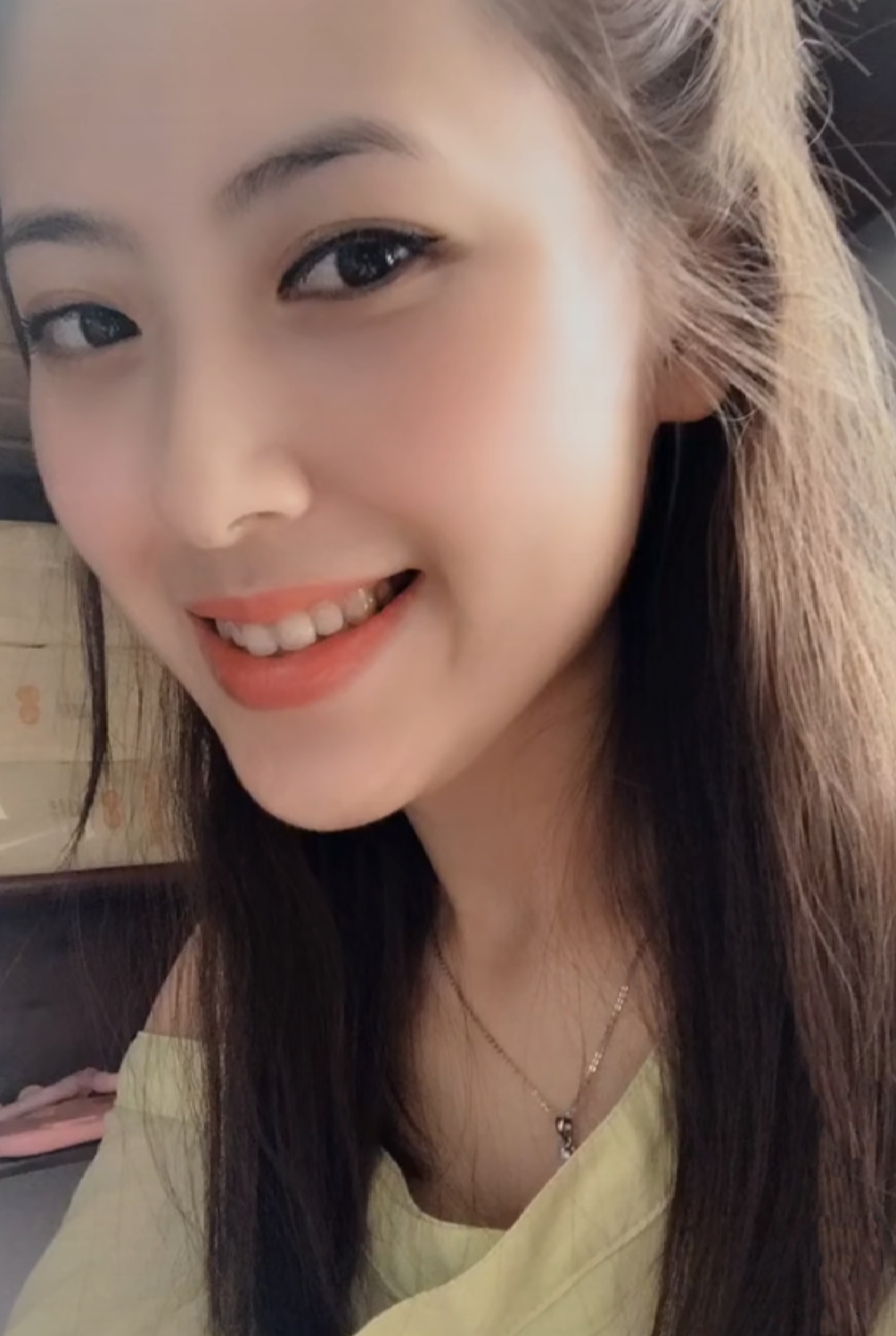 我所见过的最美女——雪玲