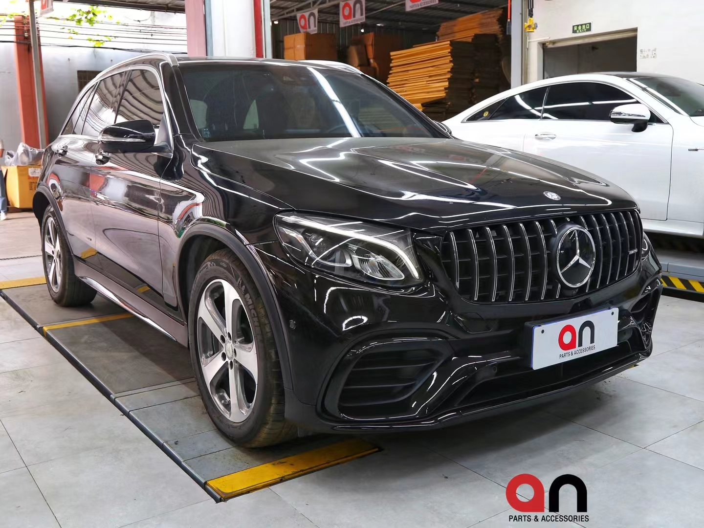 成都奔驰glc改装glc63amg运动包围套件