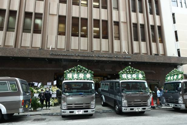 比起赌王何鸿粲的天价墓地,达叔死后却无墓可买,根本原因令人唏嘘