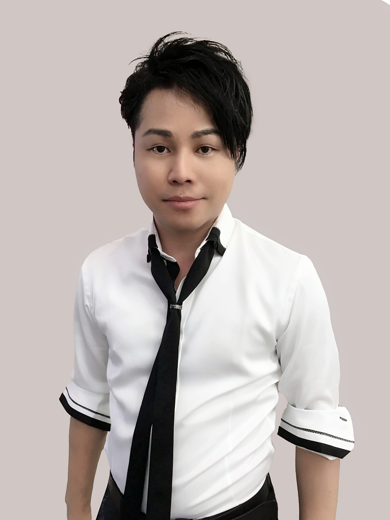 井上裕介