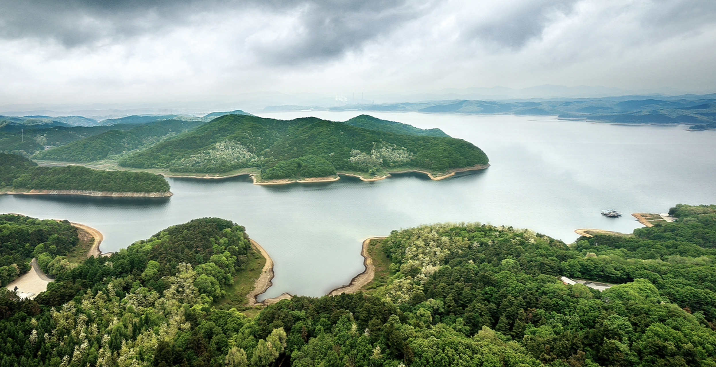 【大伙房水库美景图】如何能将大伙房水库高度开发是抚顺旅游业发展的