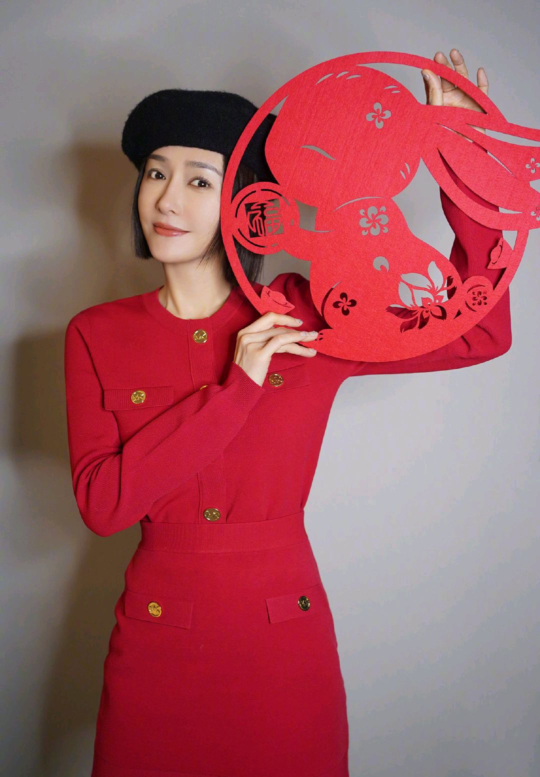 秦岚2023春晚开场人鱼姬造型 太美了