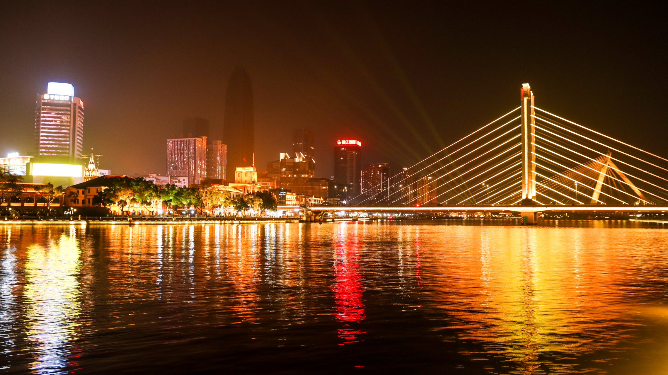 宁波三江口两大桥同框照