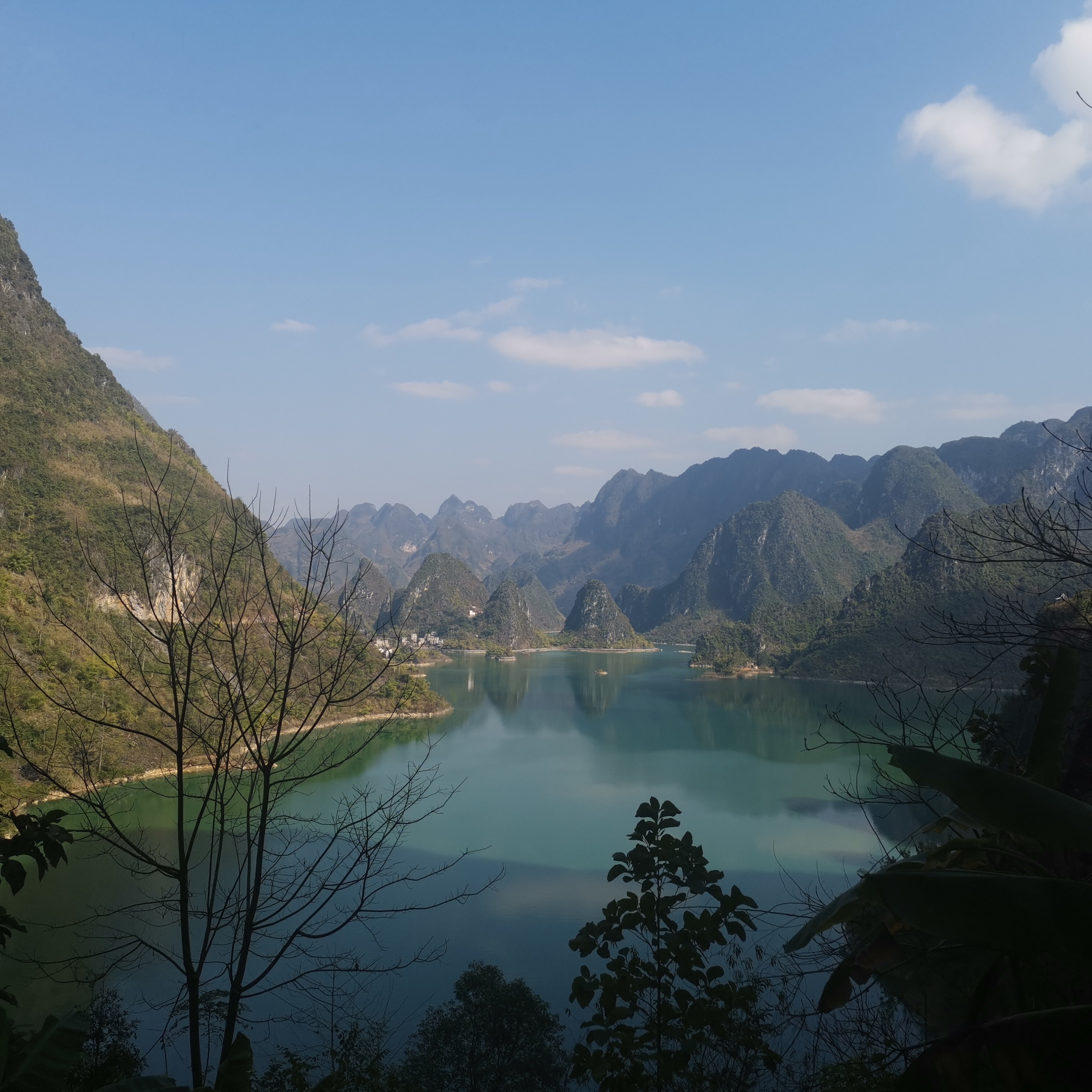 凌云浩坤湖风景区图片