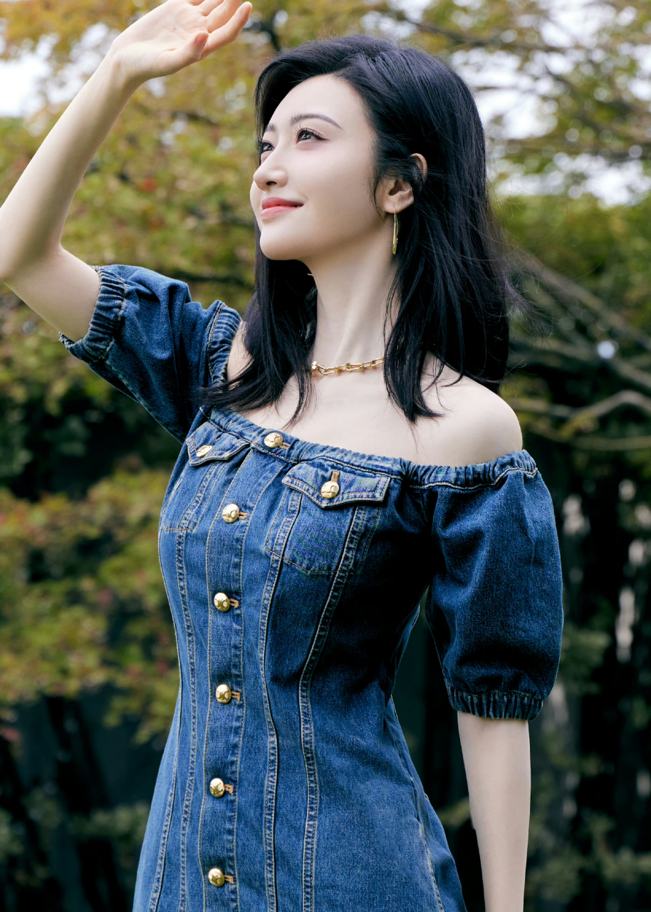 景甜综艺牛仔裙好美好甜