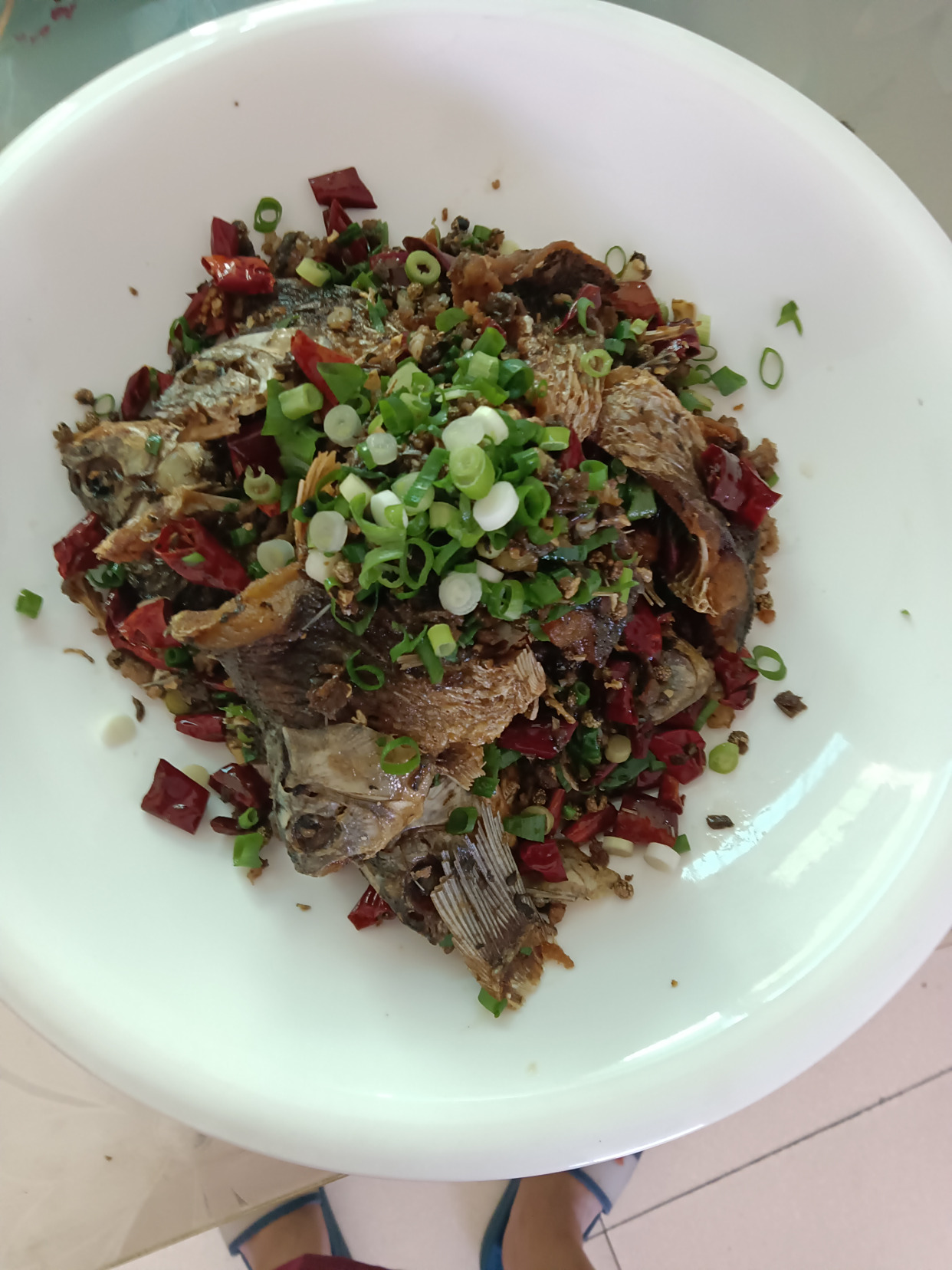 好吃的干煸鲫鱼