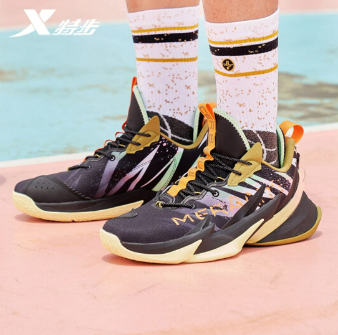 特步战獒2代篮球鞋测评