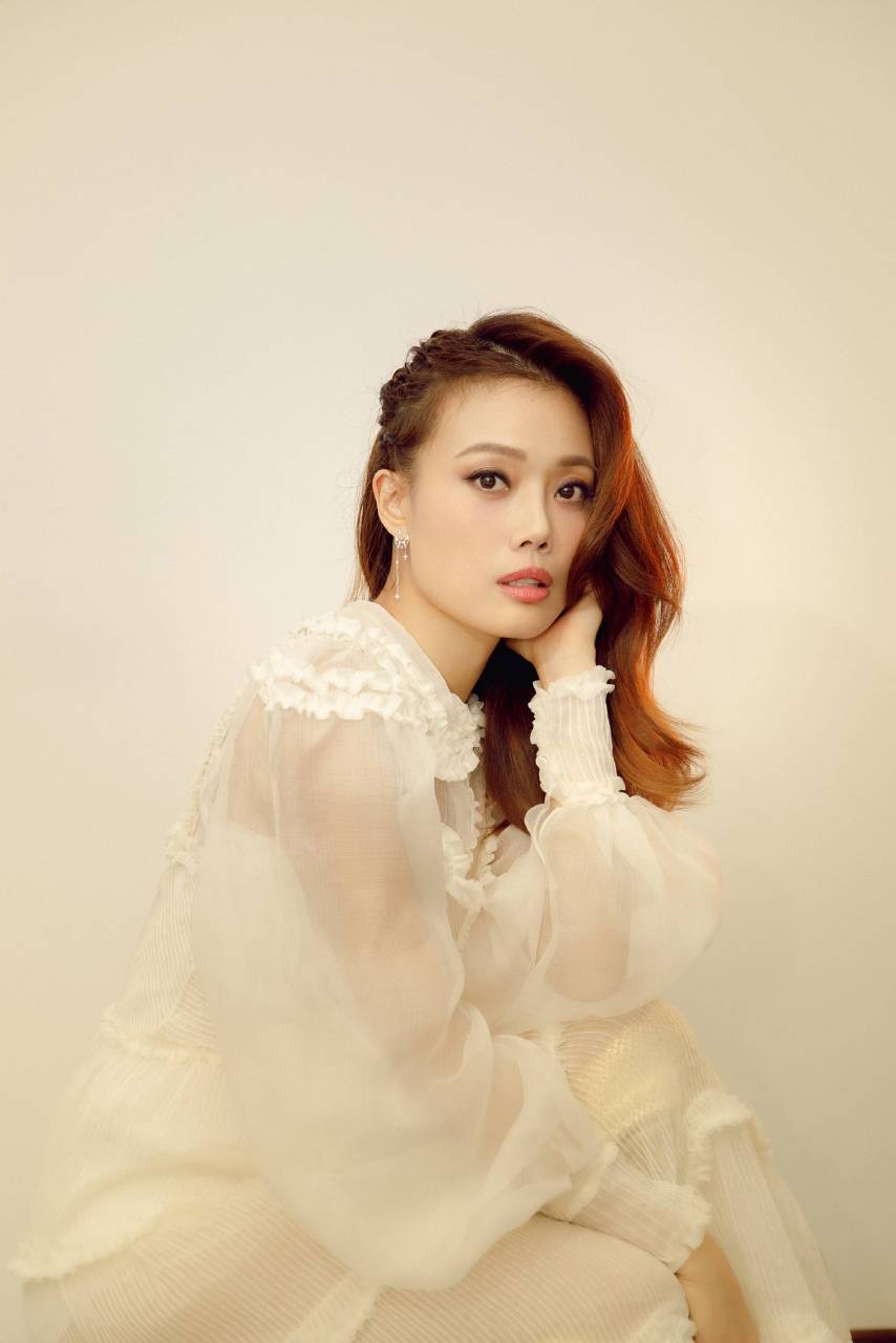 香港女歌星女歌手图片