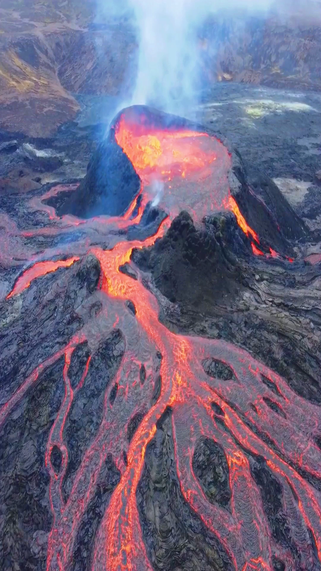 近拍火山熔岩