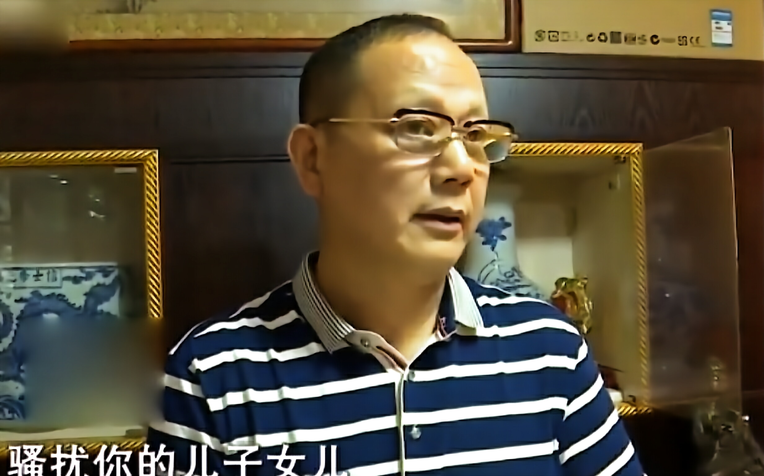 19歲洗腳妹,設計嫁給42歲長沙富豪,母憑子貴想分家產,結果傻眼