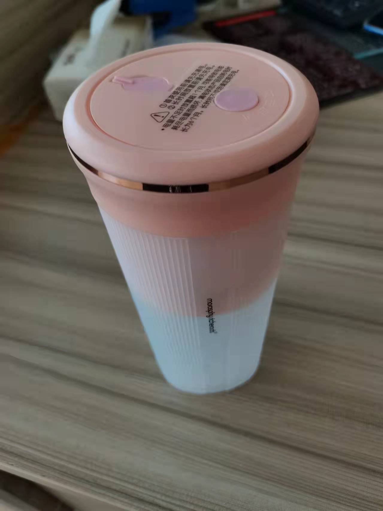 开箱摩飞便携式榨汁杯