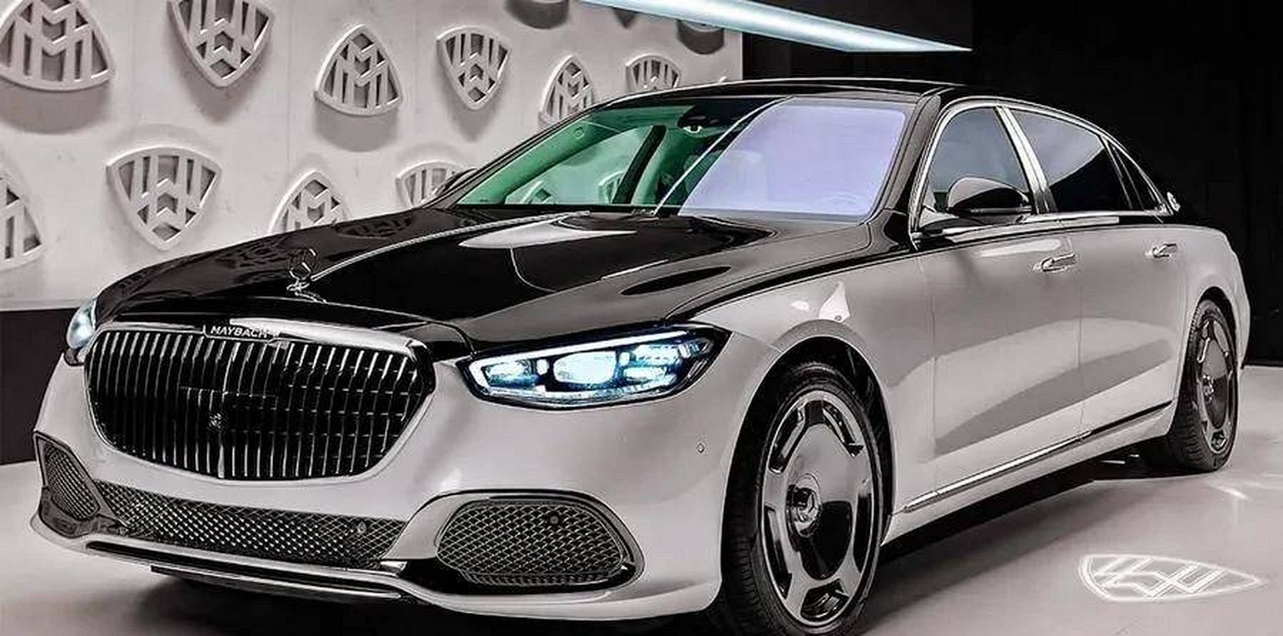 迈巴赫s680是一款豪华轿车,由国外汽车制造商迈巴赫(maybach)生产.它