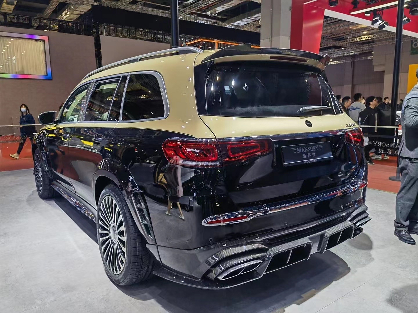 平行进口奔驰gls450改装迈莎锐