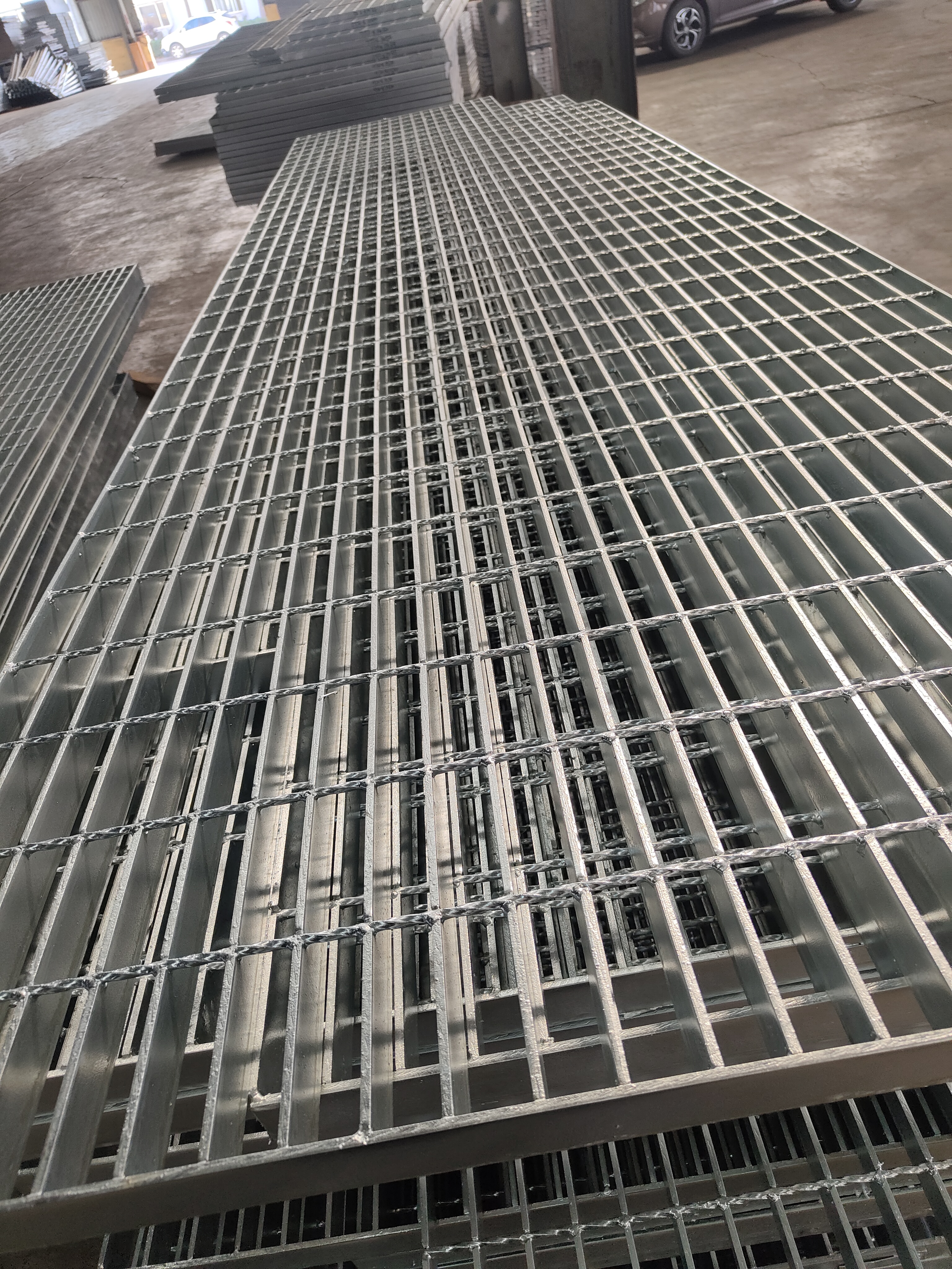 钢格板大量现货供应