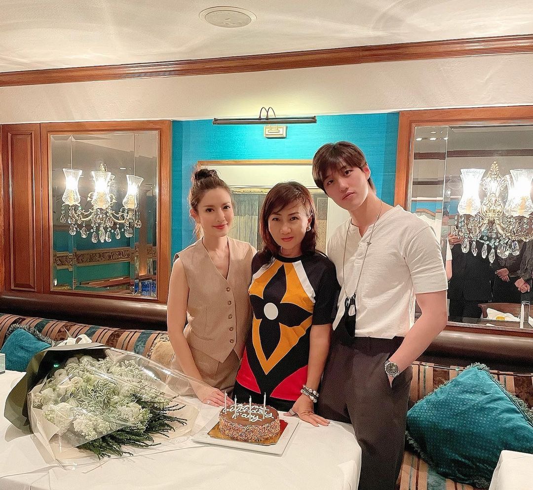 泰星mintc和男友庆祝九周年纪念日遭催婚,aff和tor再次同框