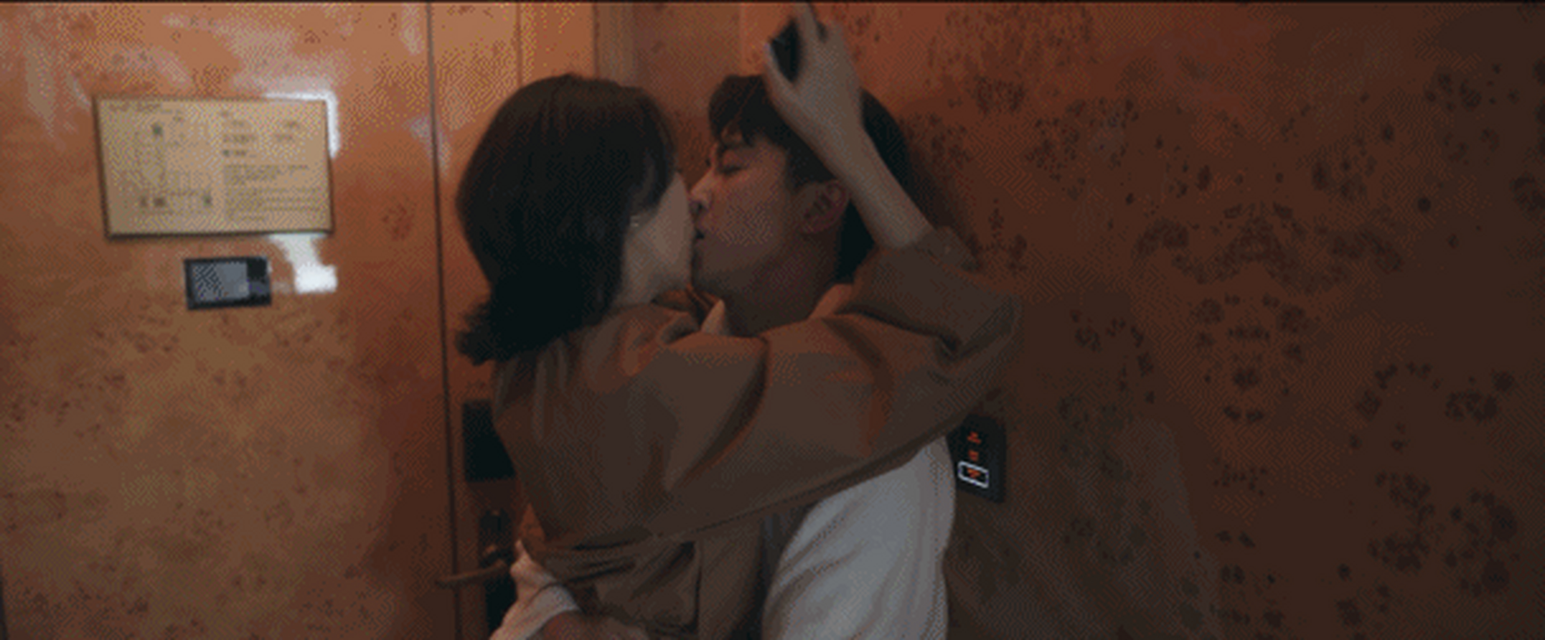 陈妍希最好别看陈晓和童谣演的这部戏,这部剧这么多吻戏,也不知道陈晓