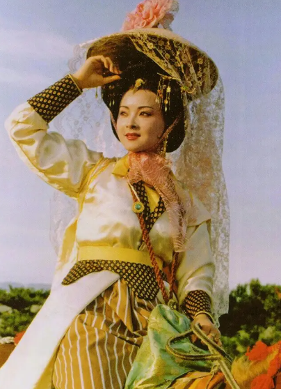 最美"杨贵妃"周洁,临终前包机从美回国,5天后在家乡安详离去