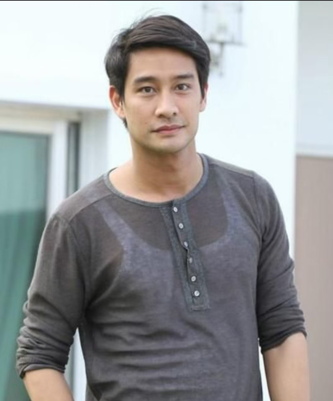 这韩国男演员叫什么名字来着?太帅了[鲜花]