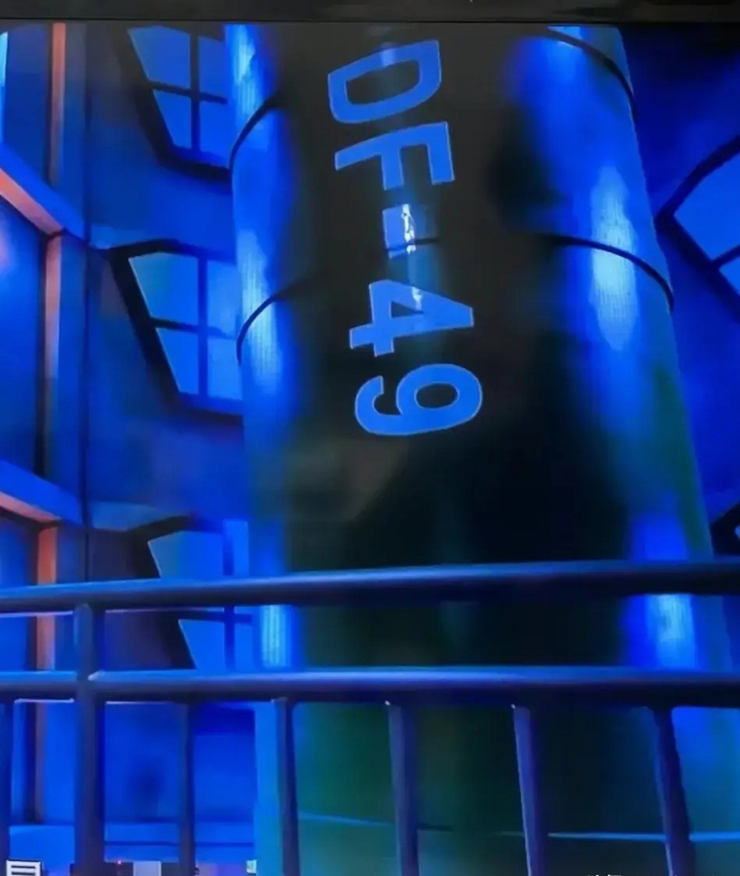 【东风df-49,185-c型导弹横空出世】  2023年我火箭军两款大杀器强势