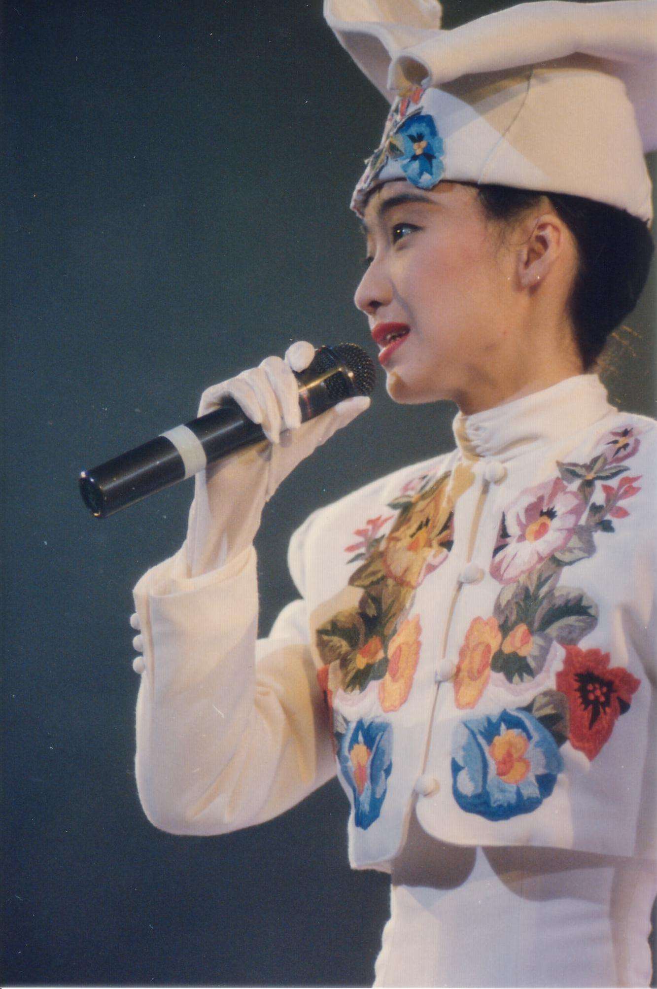 陈慧娴:为啥被称为音乐界的传奇巨星