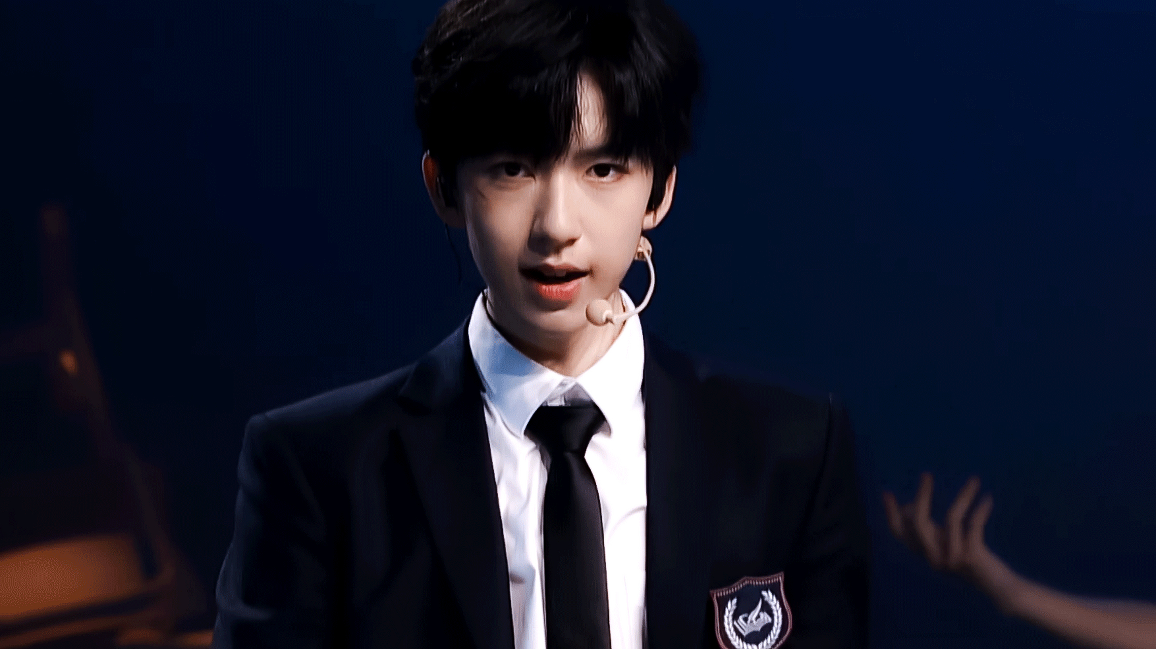 贺峻霖说,没人拦着他的话,他能瘦30斤.#时代少年团